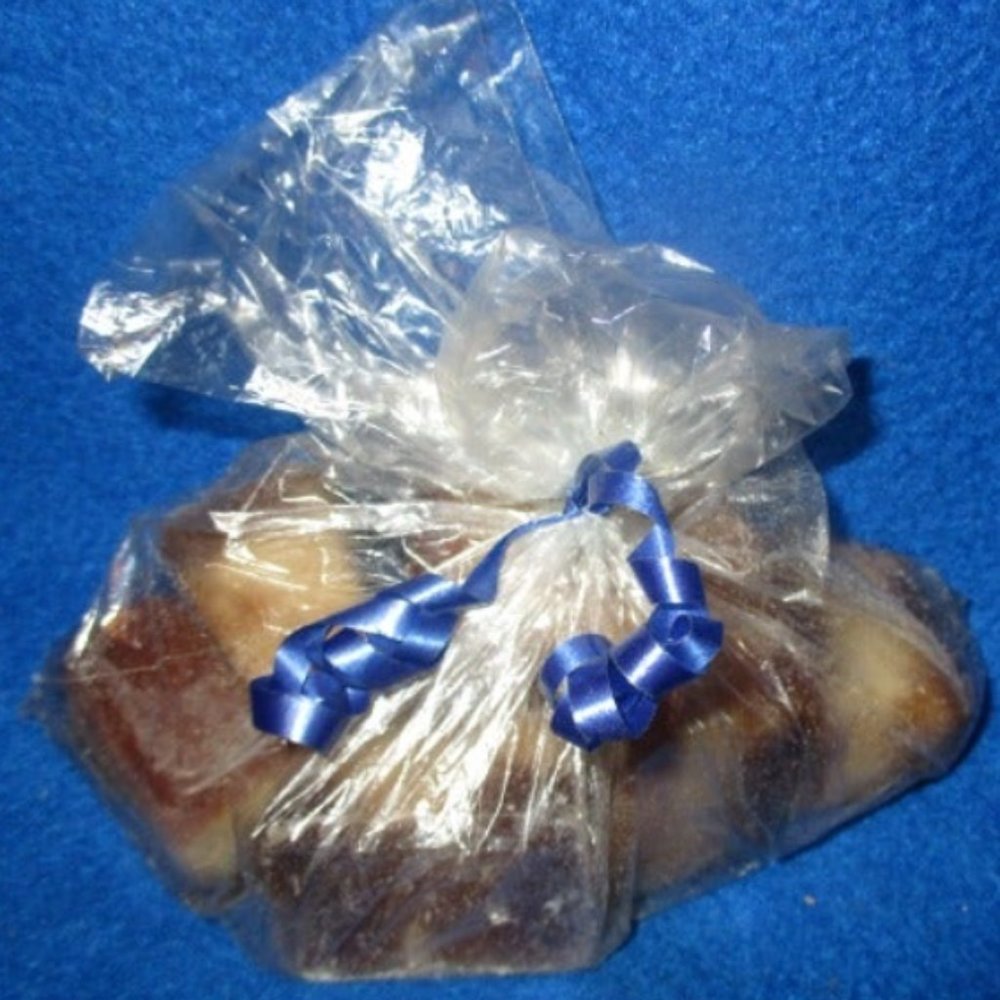 WAX MELT CUBES 5oz. Average Milk Chocolate